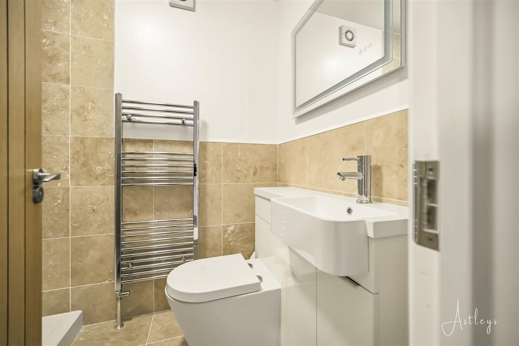 Additional image 9 of 2 bed flat for sale144 Overland Road, Mumbles, Swansea SA3