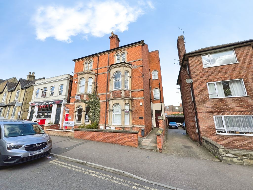 1 bed flat for saleAvenue Road, Grantham NG31