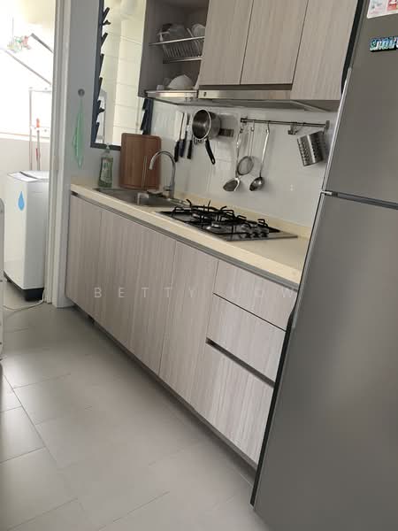 311A Clementi Avenue 4 photo 2
