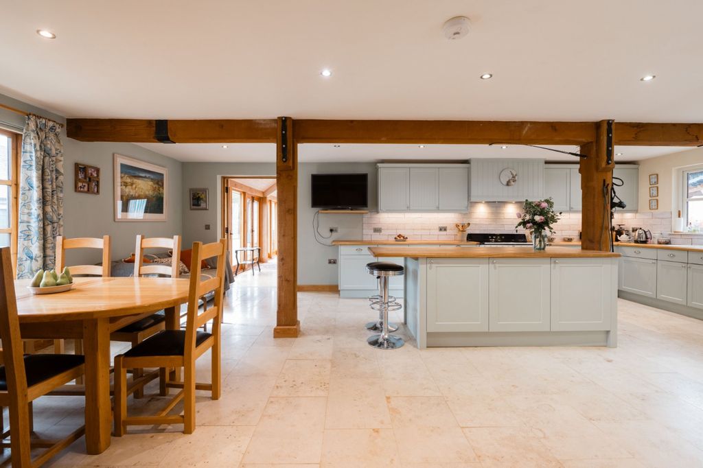 Additional image 11 of 4 bed equestrian for saleCollege Farm Road, Belton In Rutland, Oakham, Rutland LE15