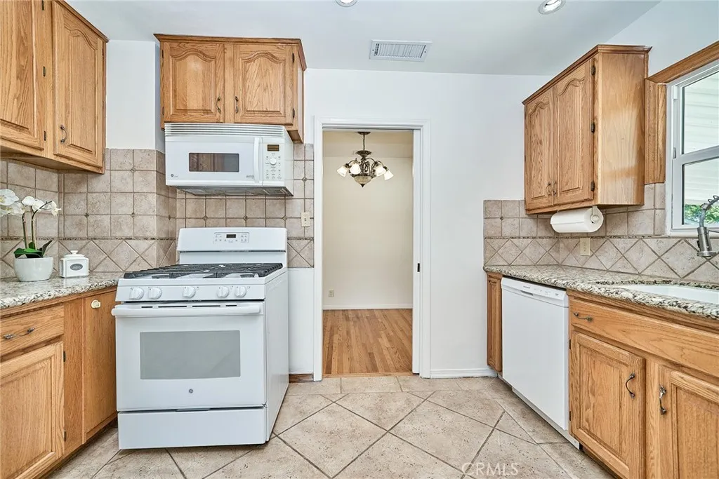 Additional image 15 of 1307 E Mcwood St, West Covina, CA 91790