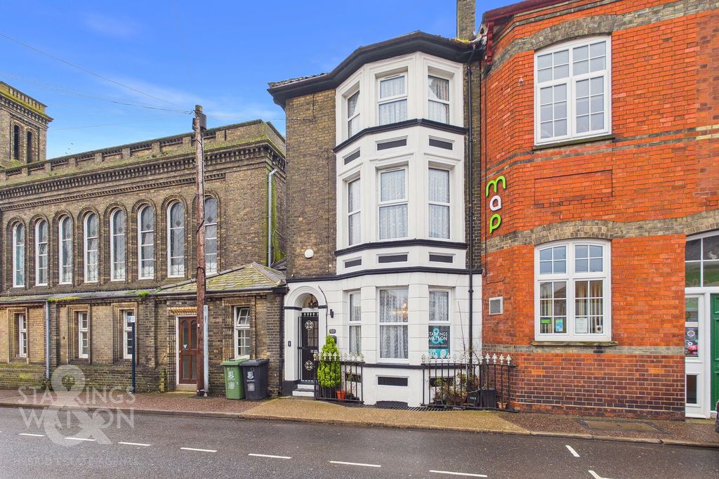 Additional image 26 of 4 bed terraced house for saleDeneside, Great Yarmouth NR30