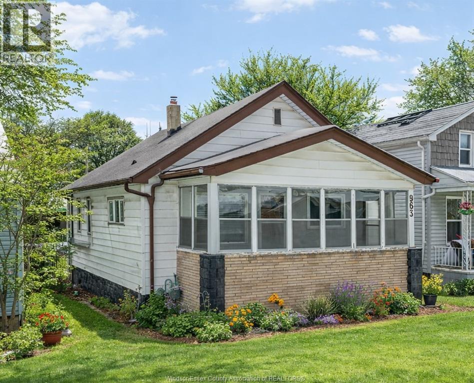 FULL-963 Josephine , Windsor, ON, N9B2L4
