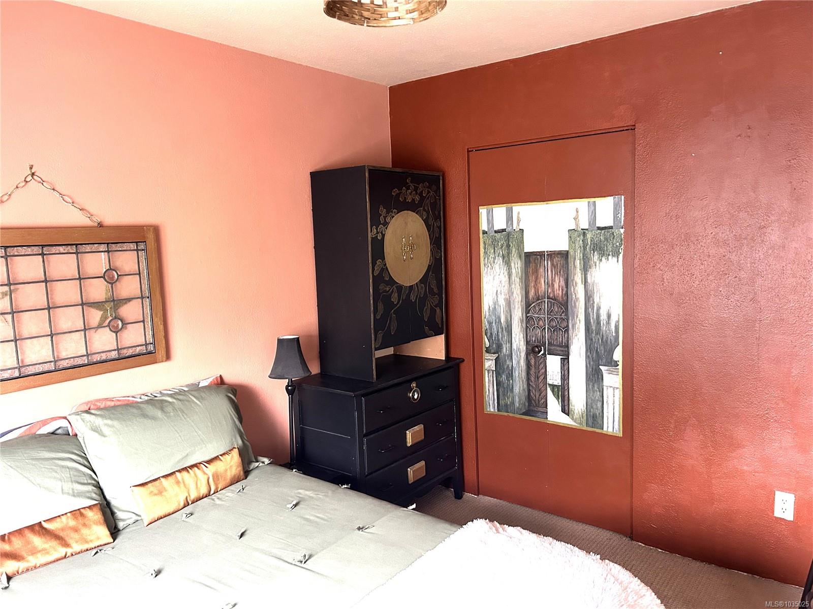 Additional image 4 of 304-904 Hillside Avenue, Victoria, BC, V8T 1Z8