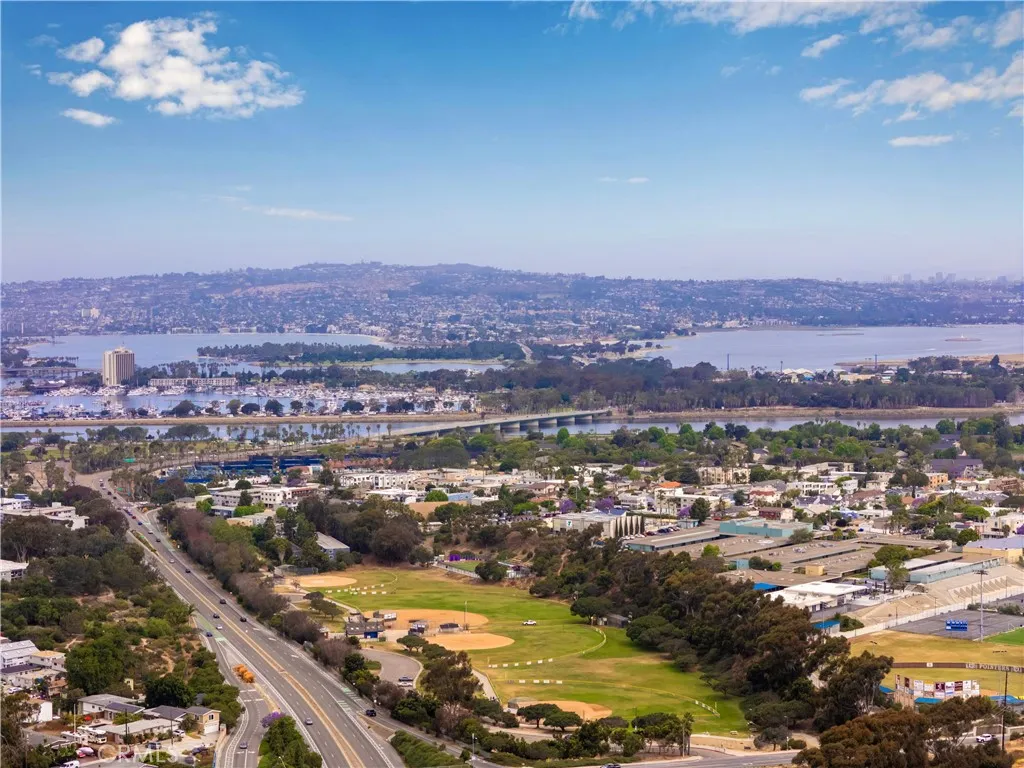 2061 Chatsworth Blvd Unit 5, San Diego, CA 92107