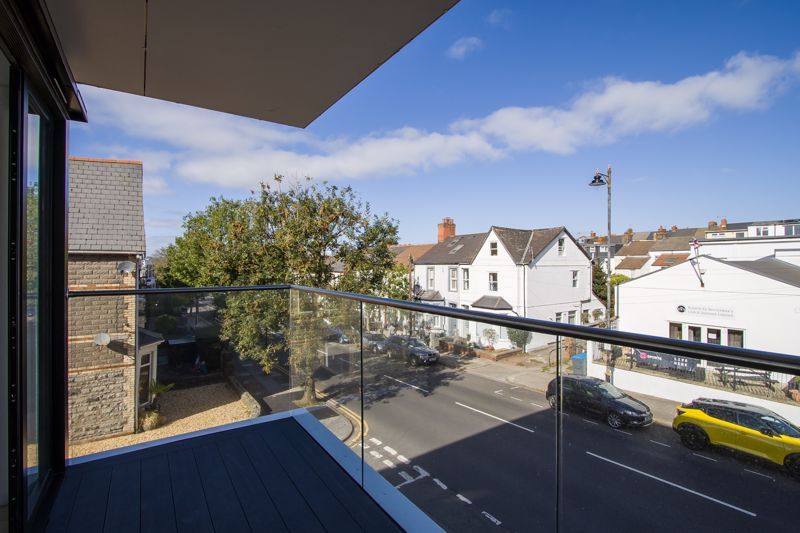 Additional image 7 of 2 bed flat for sale9 Windsor Gardens, Windsor Road, Penarth CF64