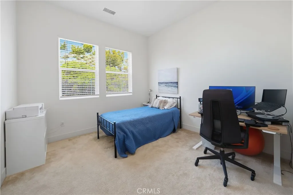 Additional image 18 of 19045 Martino Court, Saugus, CA 91350
