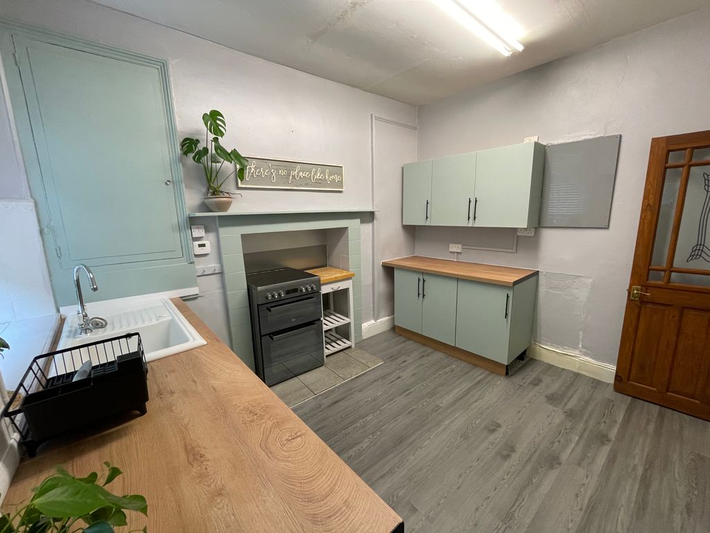 Additional image 4 of 3 bed end terrace house to rentGlyneath Rd, Neath SA11