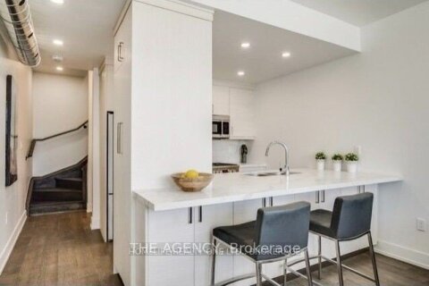 Additional image 8 of 303 Gilmour Avenue, Toronto, ON, M6S 3B6
