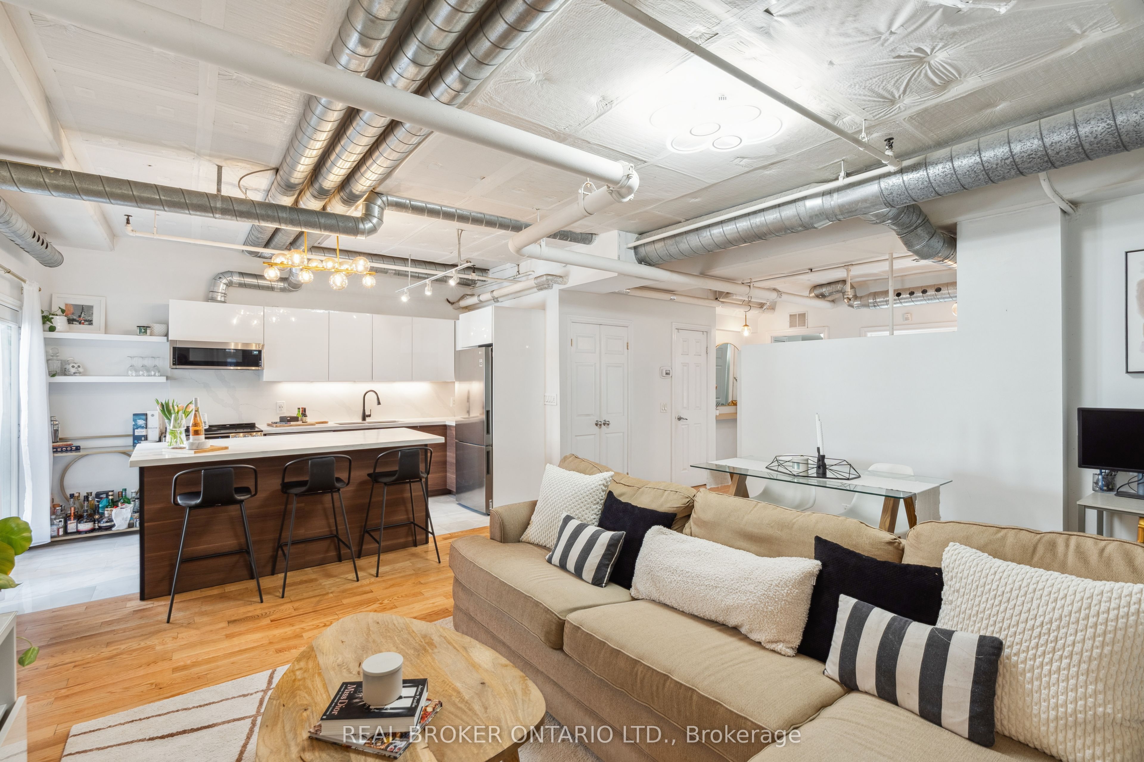 Additional image 3 of 146-78 St Patrick Street, Toronto, ON, M5T 3K8