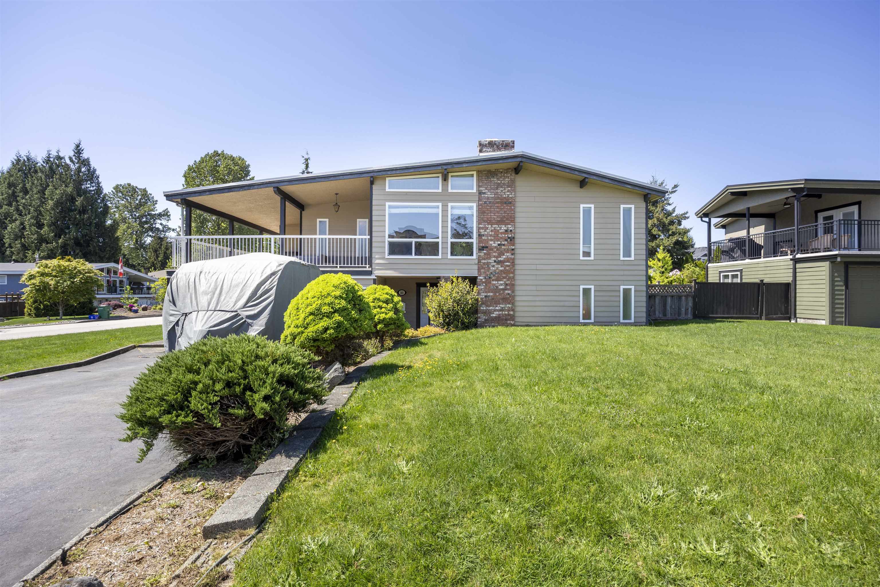 3881 Epping Court, Burnaby, BC, V5A 3H6