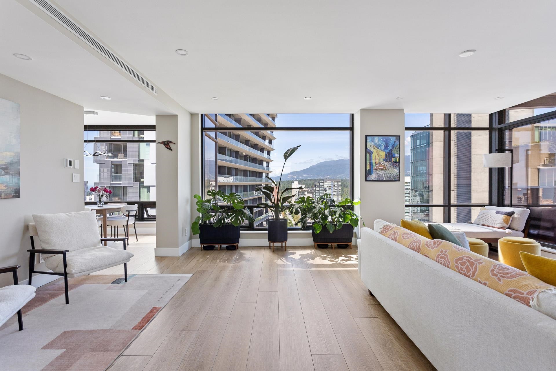 15C-1500 Alberni Street, Vancouver, BC, V6G 3C9