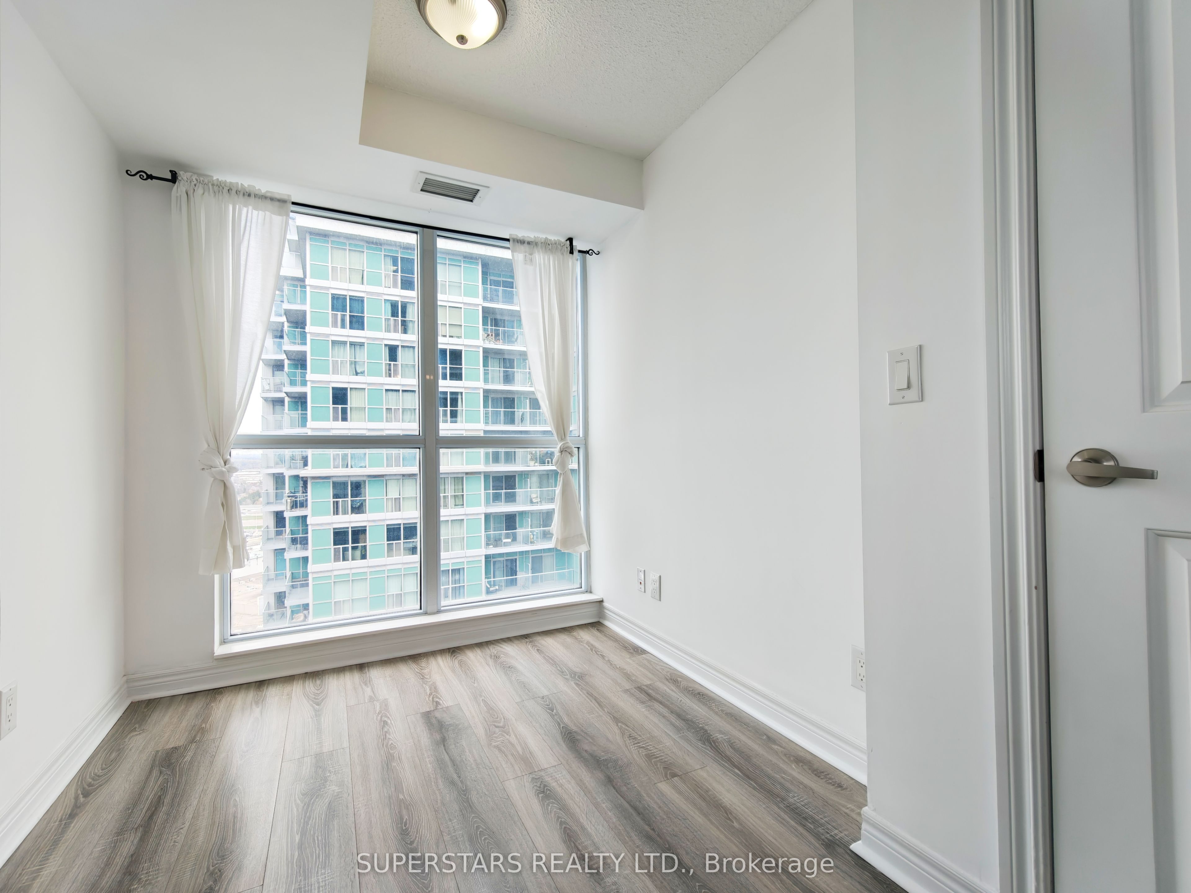 Additional image 5 of 2804-50 Town Centre Court, Toronto, ON, M1P 0A9