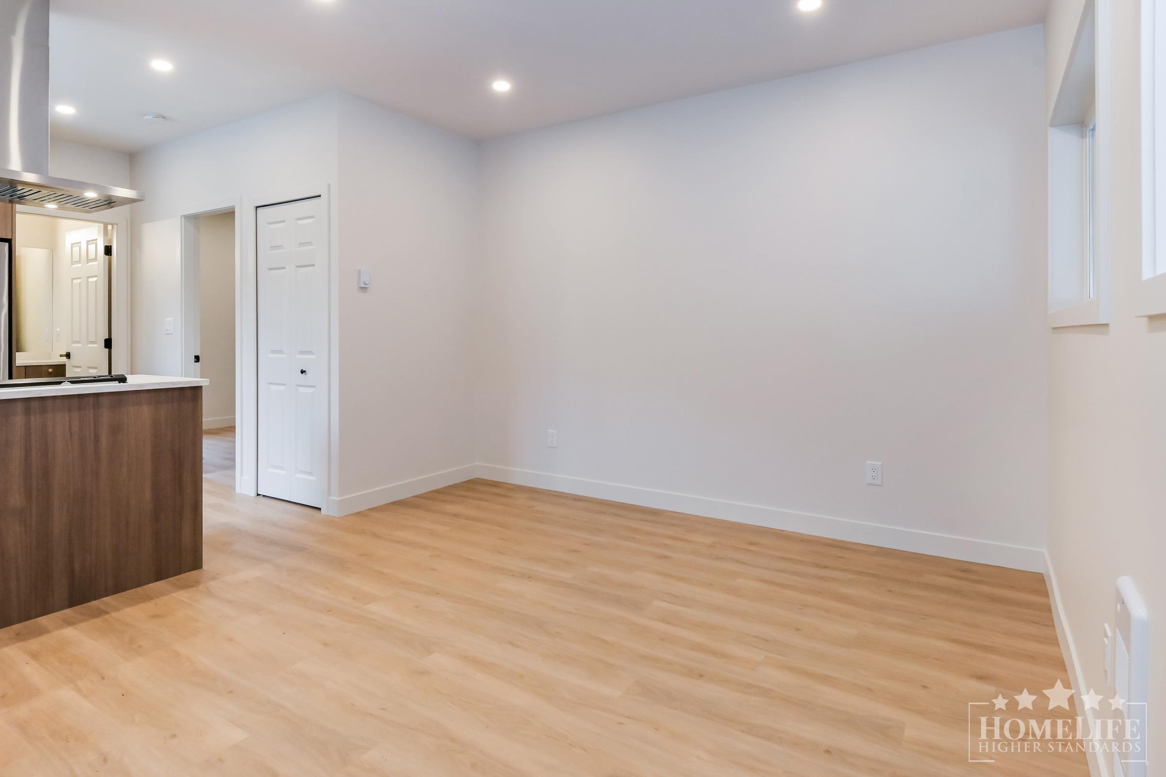 Additional image 5 of Garden Suite-18113 57a Avenue, Surrey, BC, V3S 1J7