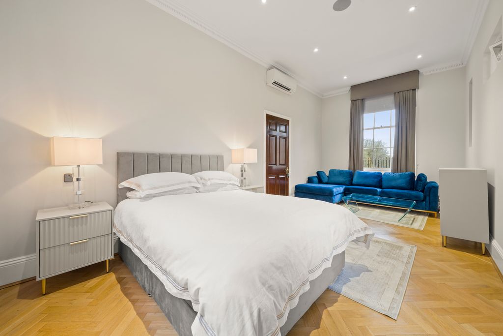 Additional image 15 of 9 bed property for saleHadley, Hadley, Barnet EN5