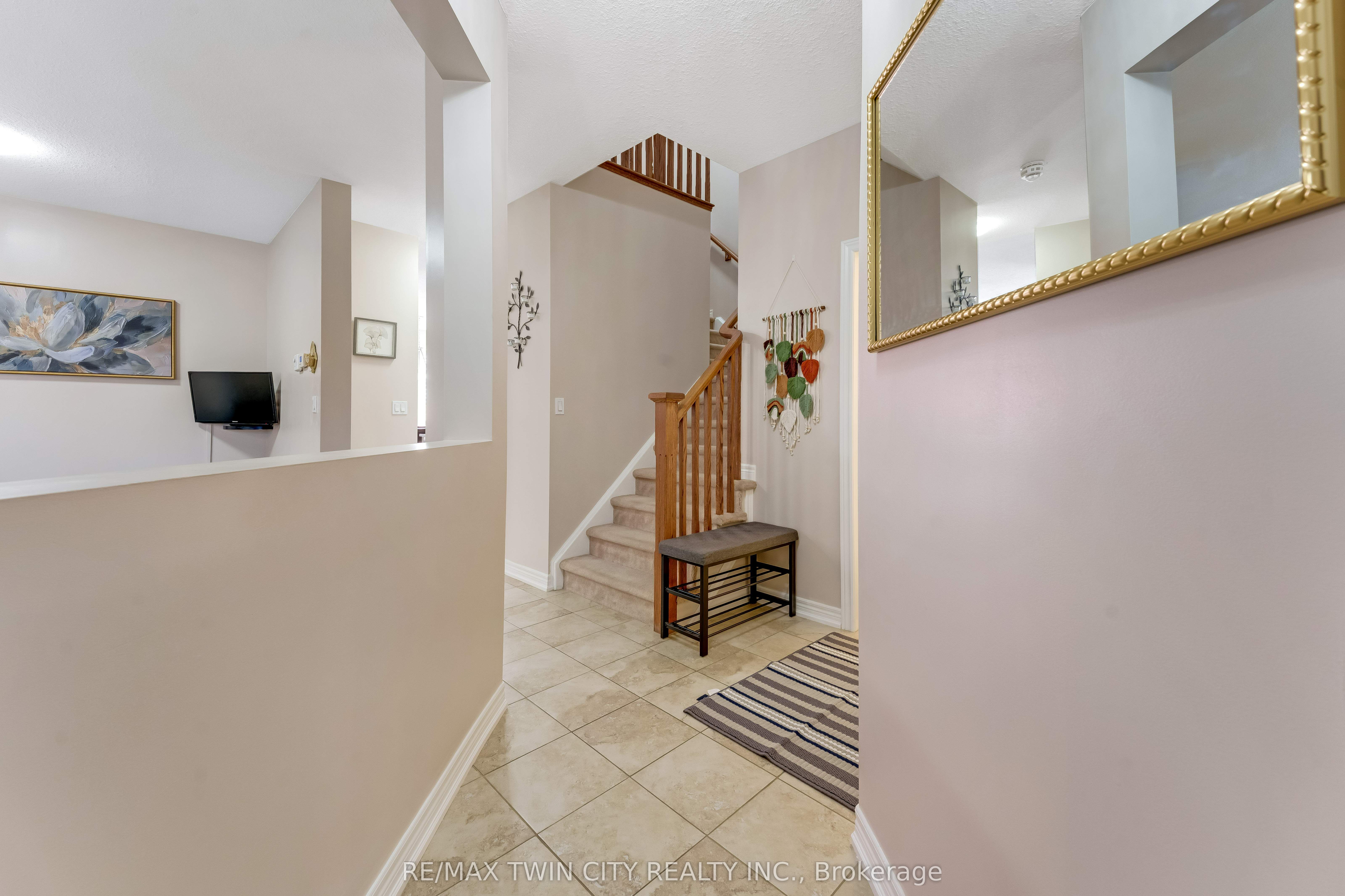 Additional image 4 of 10 Sandybay Avenue, Kitchener, ON, N2A 0H7