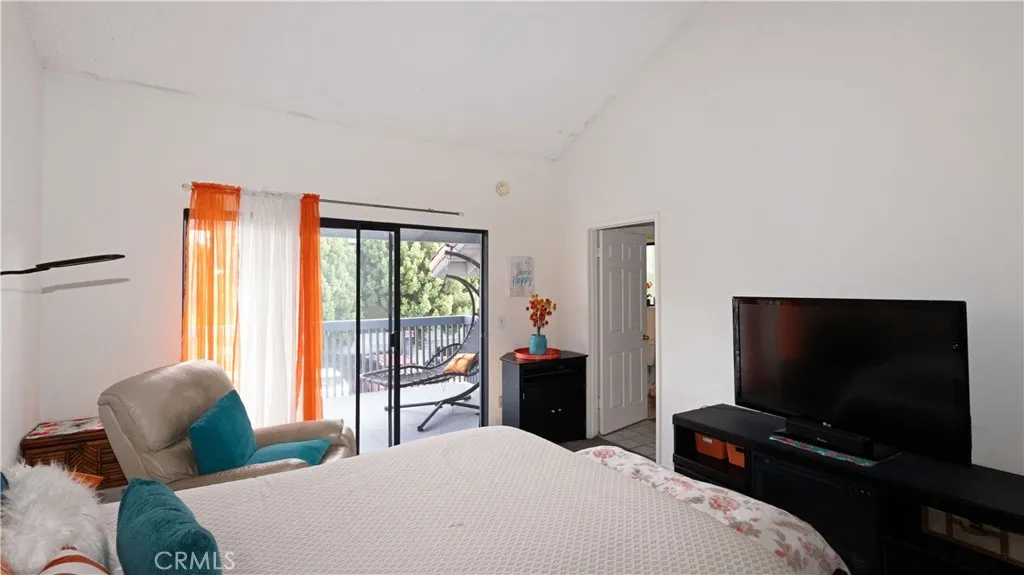 Additional image 11 of 20651 Roscoe Blvd Unit L, Winnetka, CA 91306