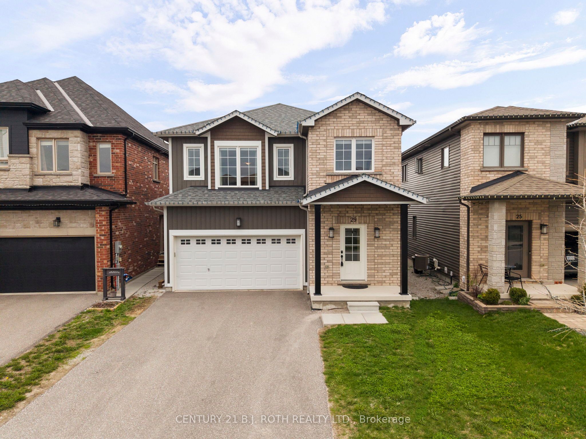 29 Alaskan Heights, Barrie, ON, L9J 0H9