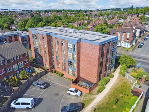 Binding Close, Nottingham NG5