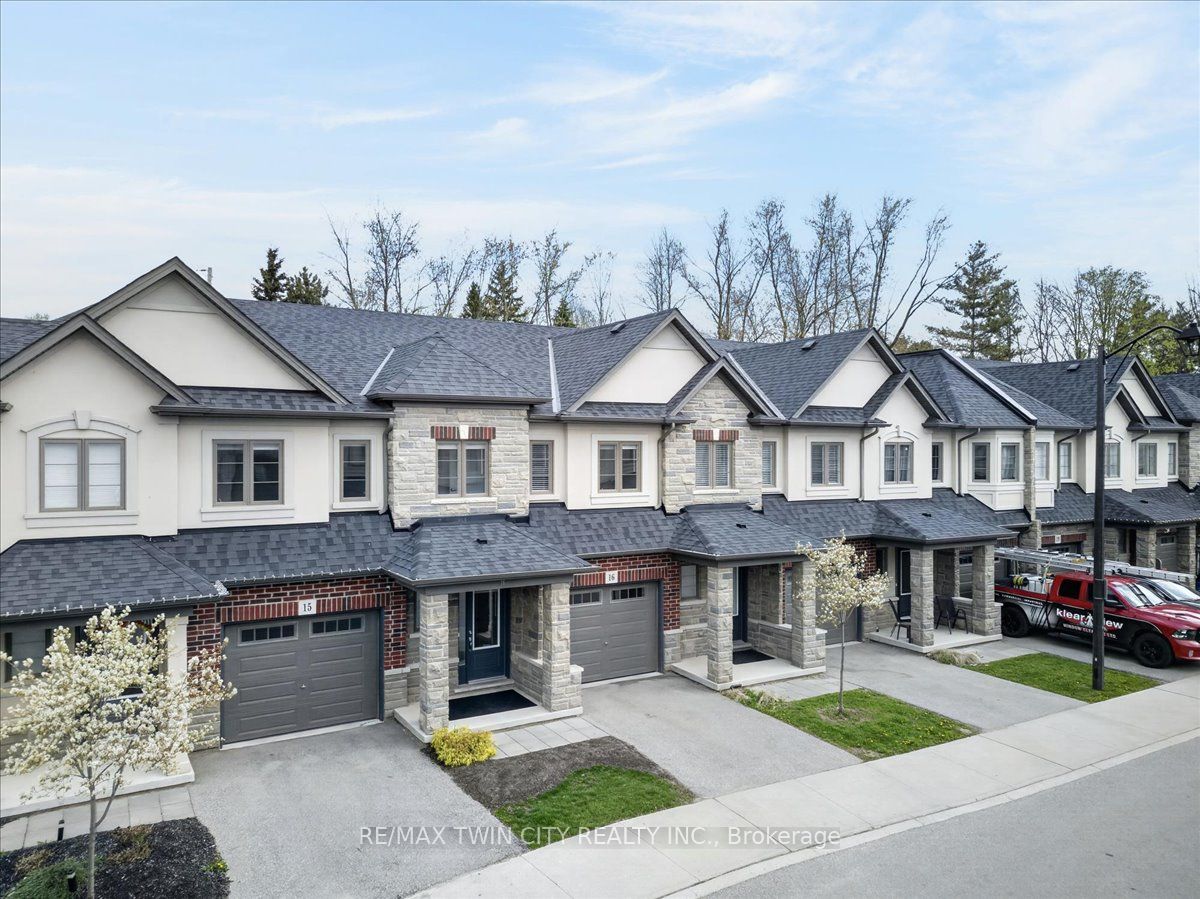 16-324 Equestrian Way, Cambridge, ON, N3E 0E2 photo 3