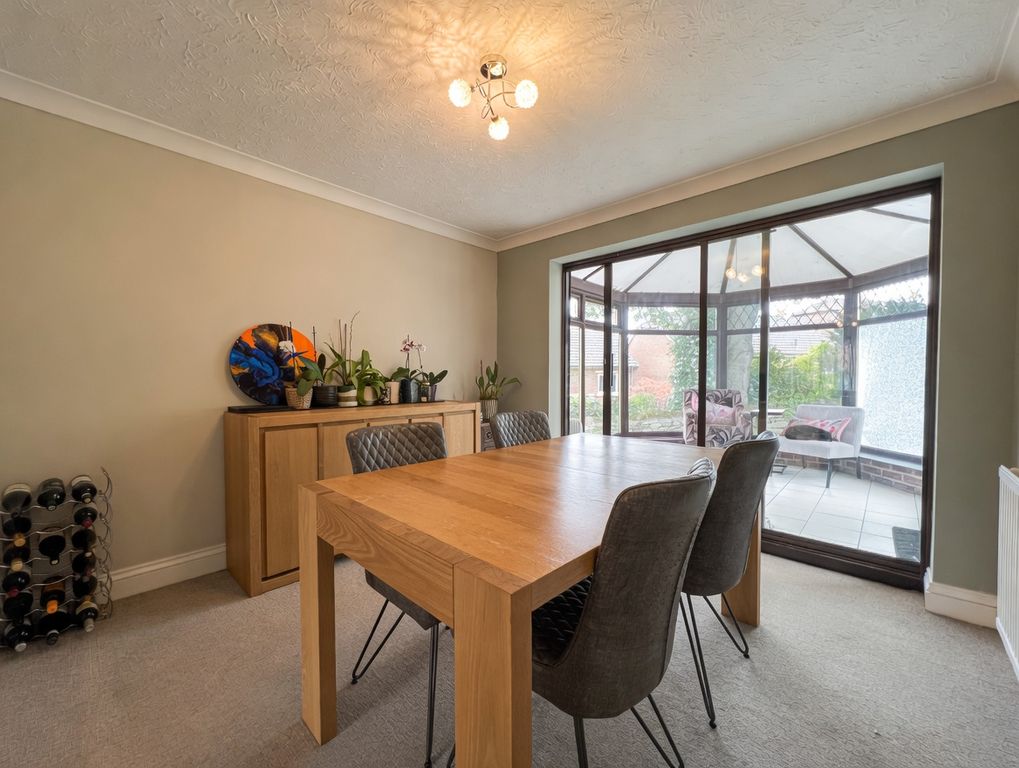 Additional image 4 of 4 bed detached house to rentOld Barber, Harrogate HG1