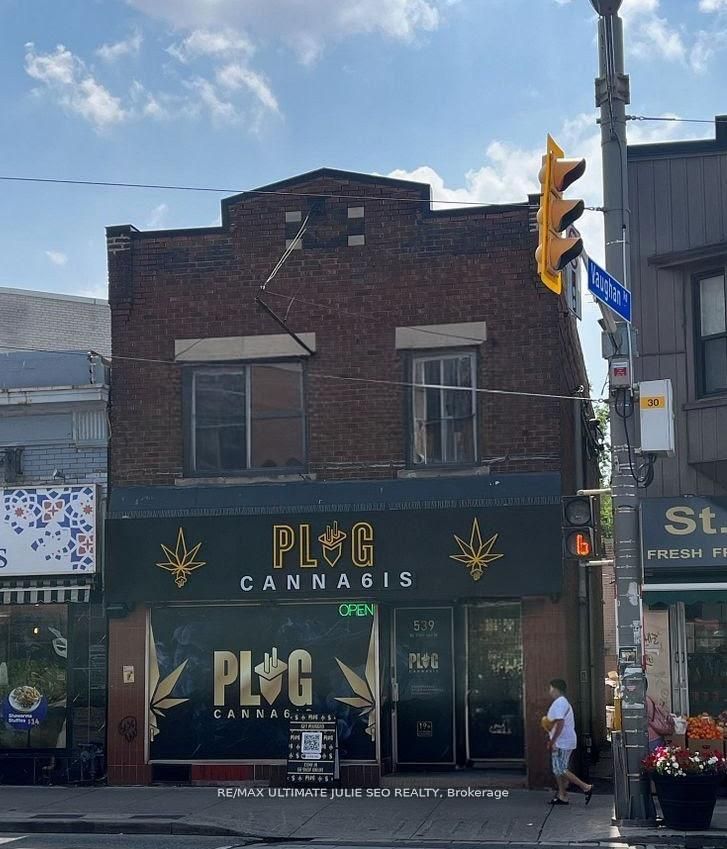 2nd Flr-539 St Clair Avenue W, Toronto, ON, M6C 1A3
