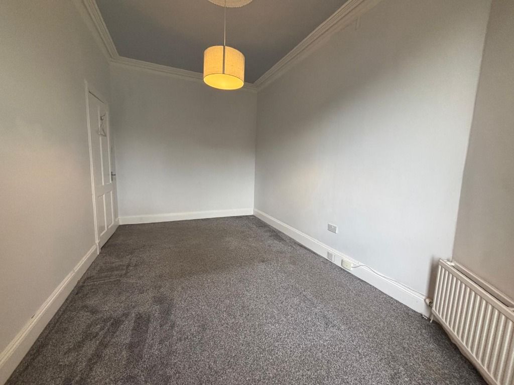 Additional image 10 of 3 bed flat to rentBarterholm Road, Paisley, Renfrewshire PA2