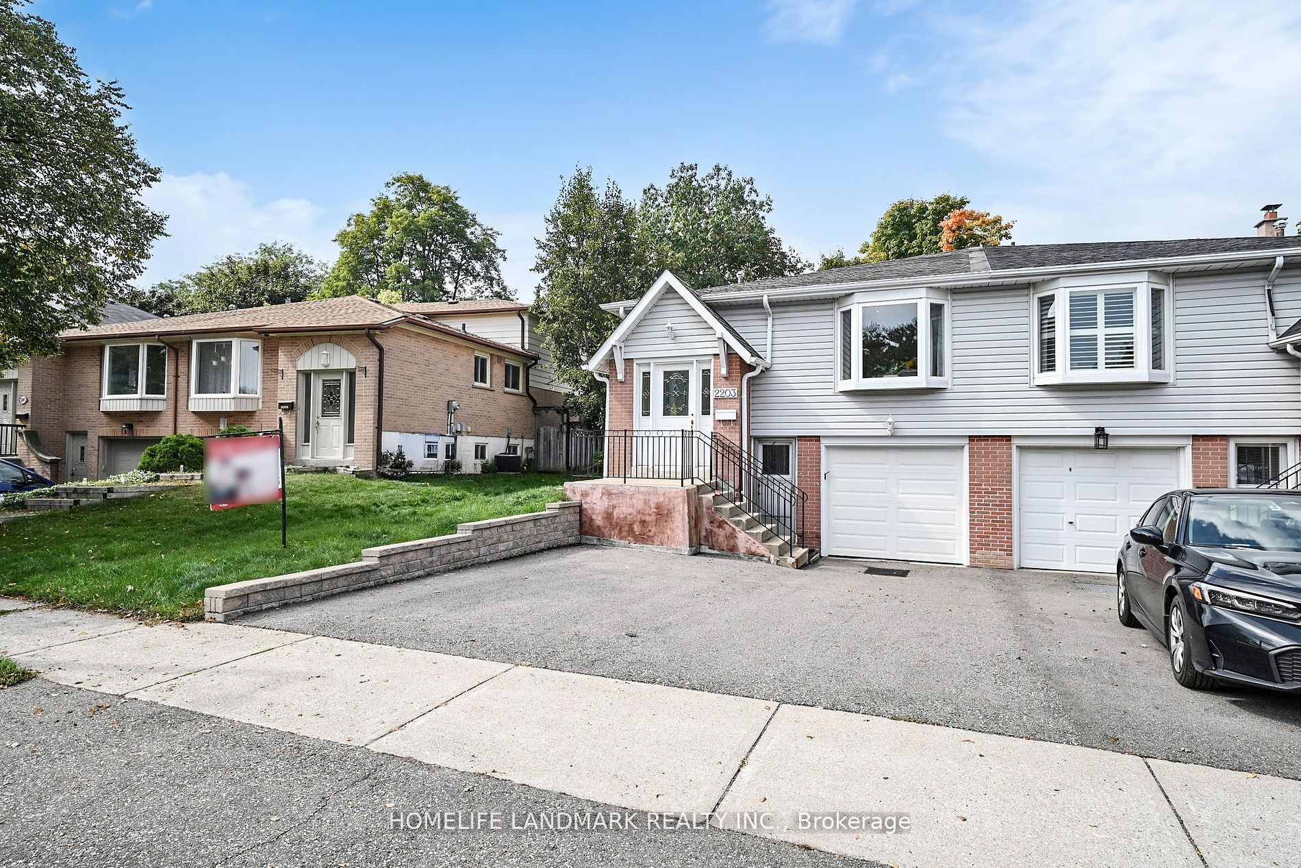 2203 Council Ring Road, Mississauga, ON, L5L 1B6