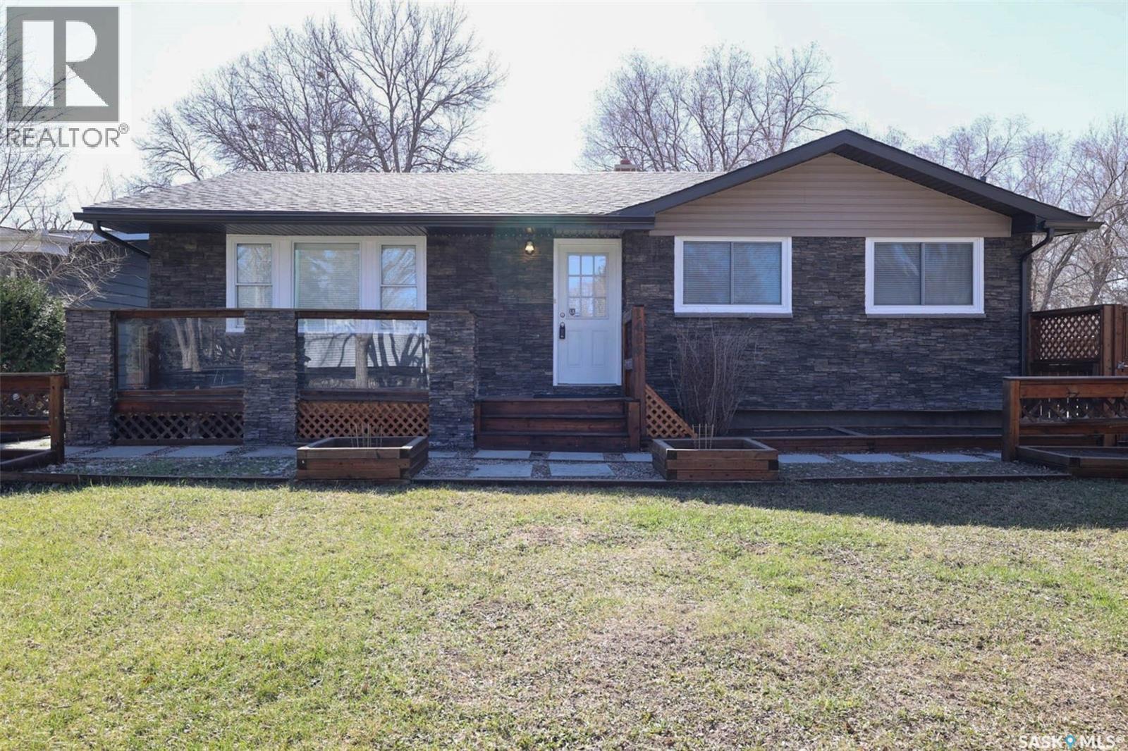 1409 Shannon Road, Regina, SK, S4S5L4
