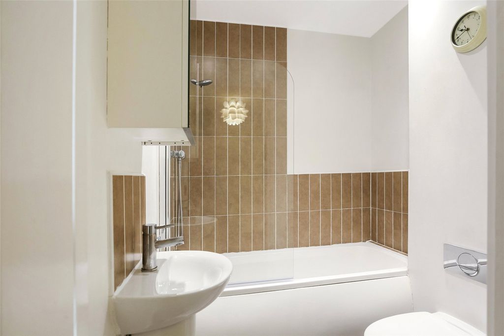 Additional image 8 of 1 bed flat for saleSt Andrew's Precinct, St Andrew's Street South, Kilmarnock KA1