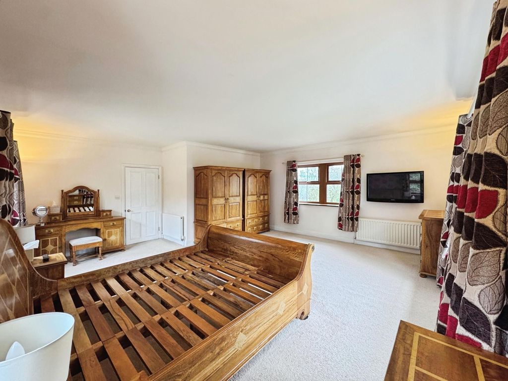 Additional image 14 of 5 bed detached house to rentLonghorsley, Morpeth NE65
