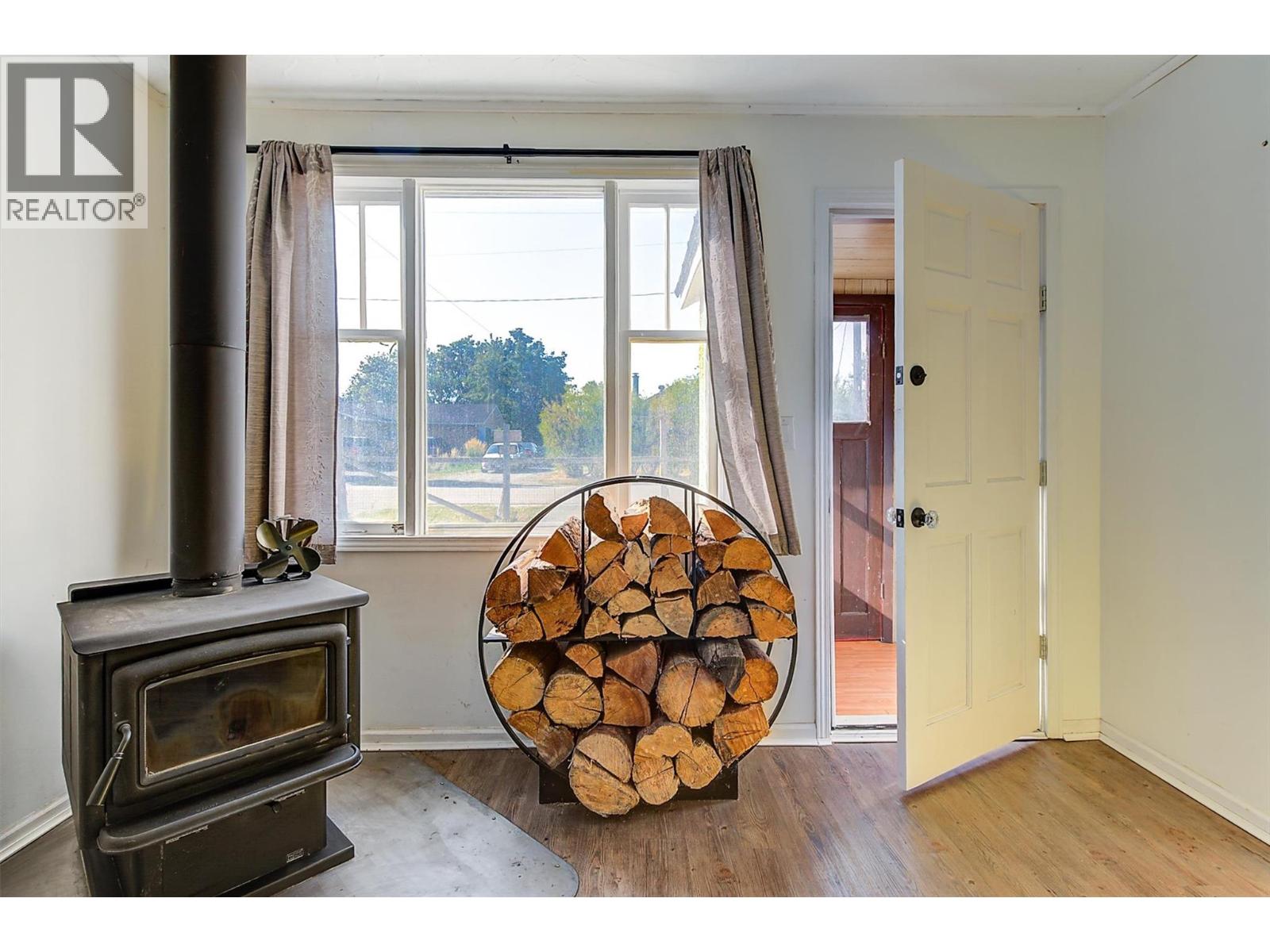 Additional image 5 of 1060 Tataryn Road, Kelowna, BC, V1X1N8