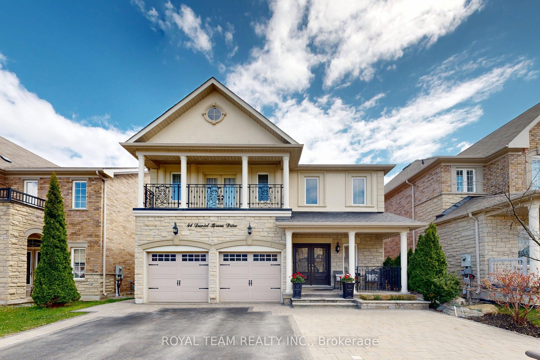 41 Daniel Bram Drive, Vaughan, ON, L6A 0L4