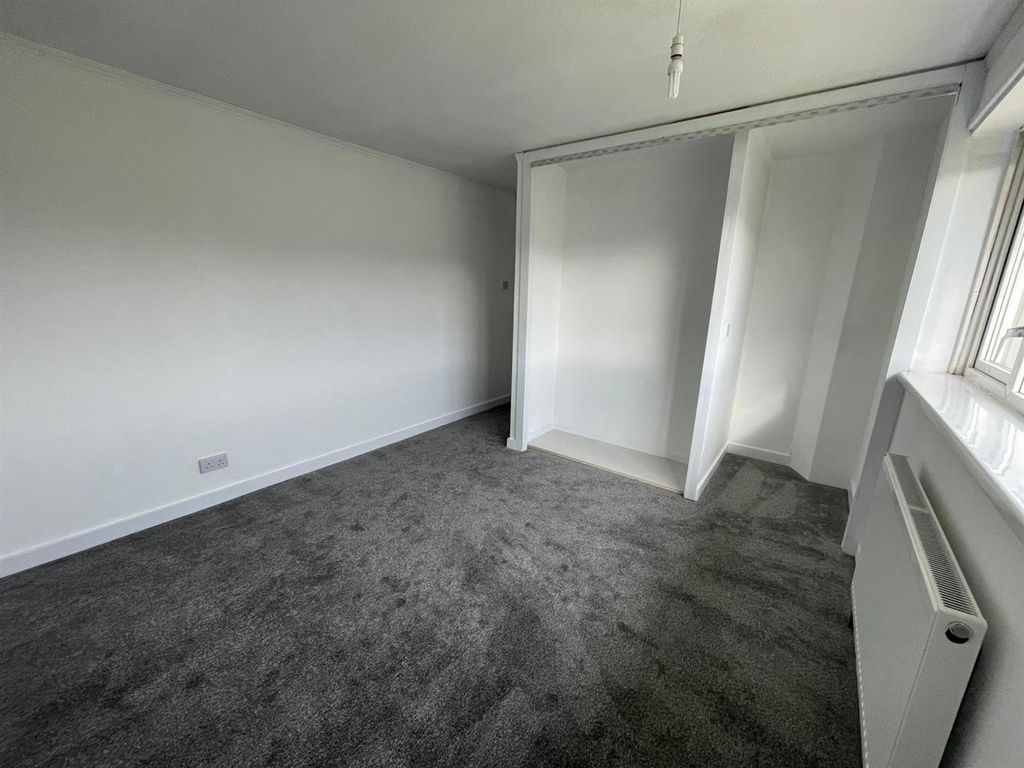 Additional image 14 of 3 bed terraced house to rentBader Close, Grimsby DN37