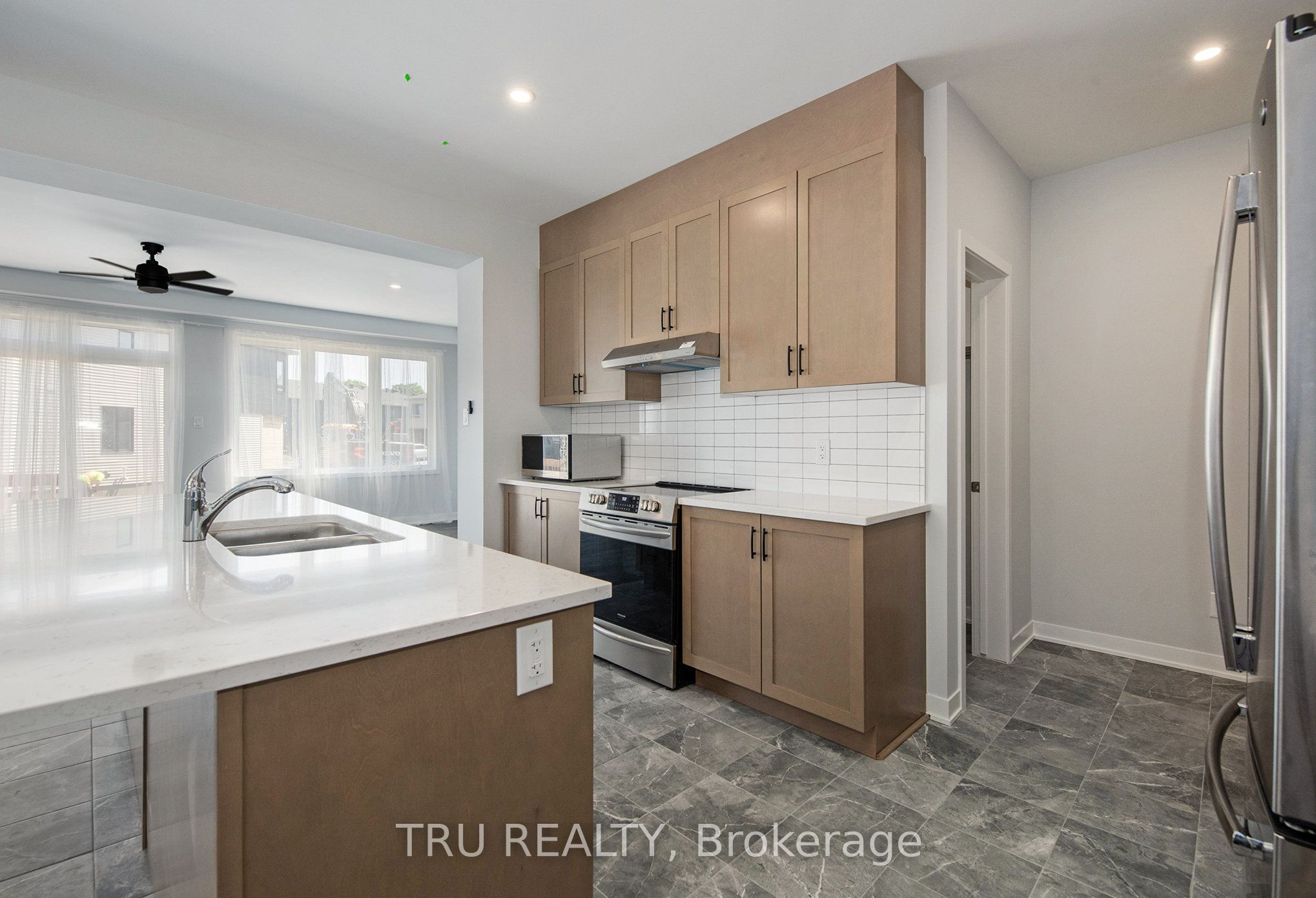 Additional image 6 of 813 Crossgate Street, Ottawa, ON, K2J 7E3