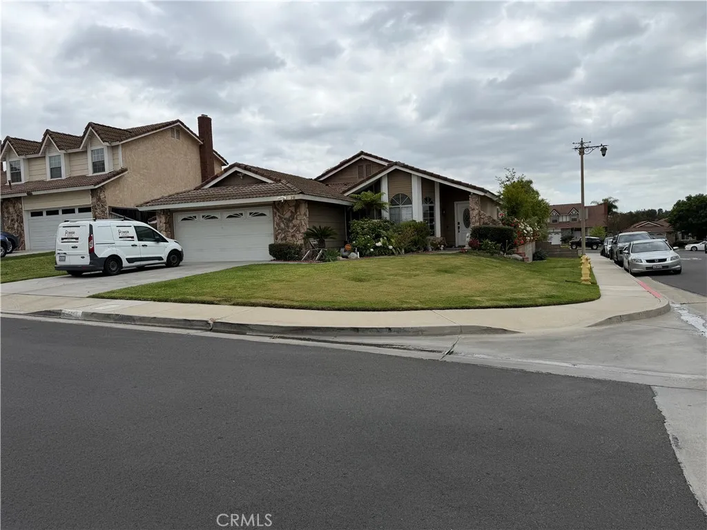 Additional image 2 of 201 S Brookside Court, Anaheim, CA 92808