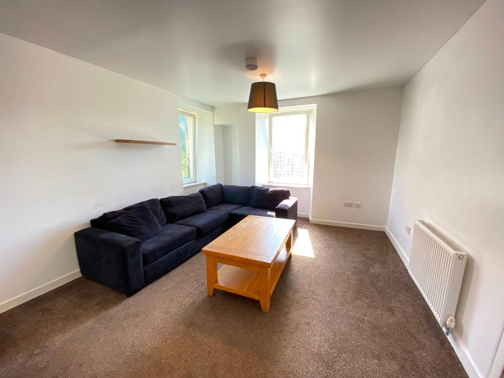 6 bed flat to rentSt Leonards Bank, Newington, Edinburgh EH8 photo 4