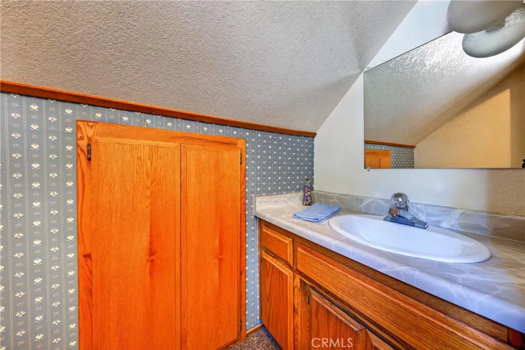 Additional image 25 of 627 Cedar Canyon Road, Lake Almanor, CA 96137