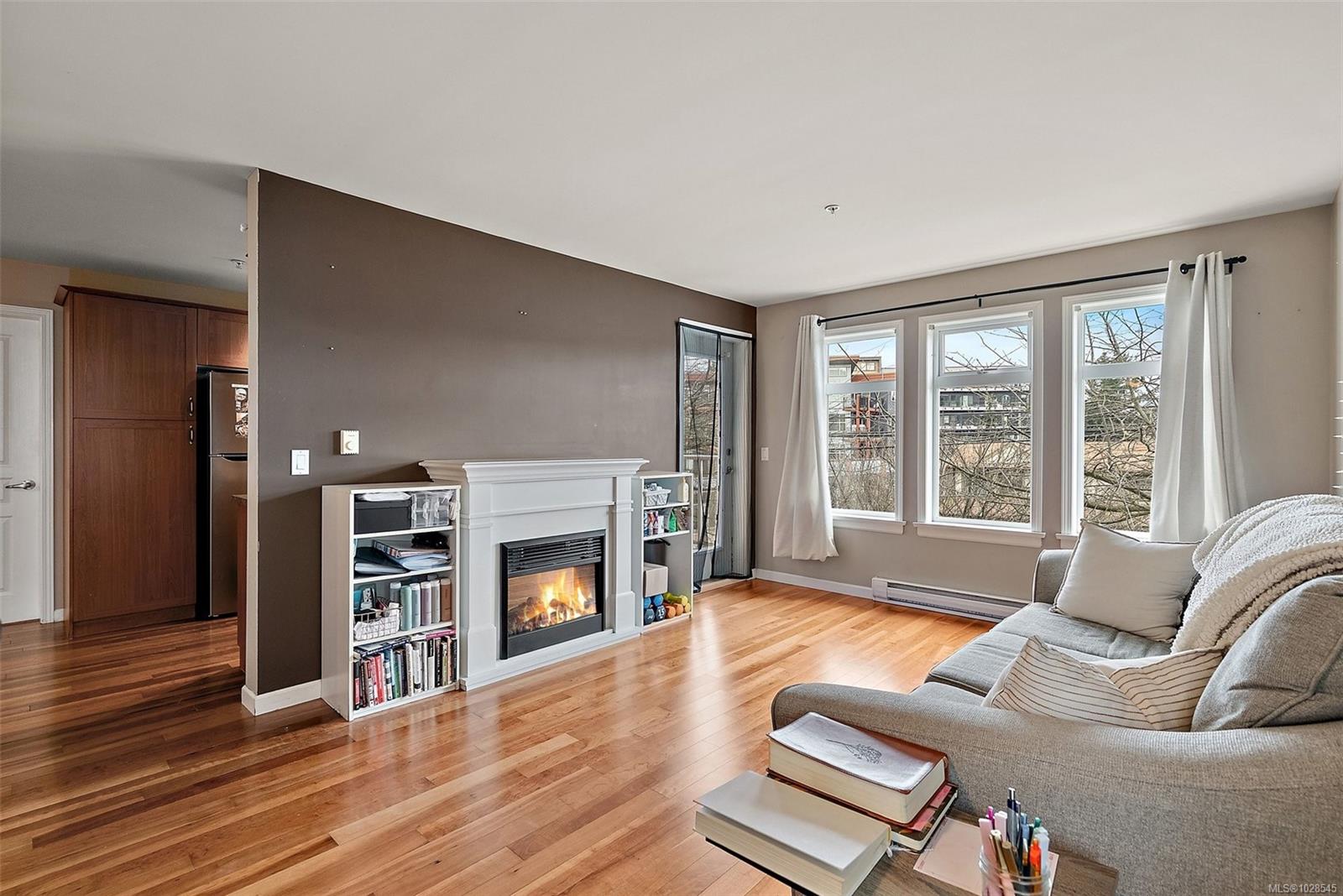 Additional image 2 of 306-655 Goldstream Avenue, Langford, BC, V9B 0G2