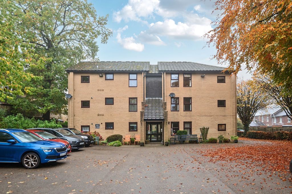 Additional image 7 of 1 bed flat for saleHigh Street, Harrogate HG2
