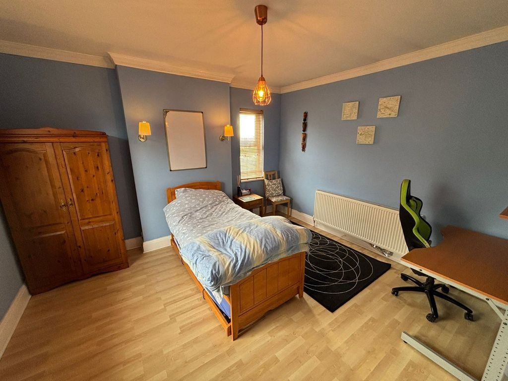 Additional image 17 of 4 bed detached house to rentCastle Road, Cottingham, East Yorkshire HU16