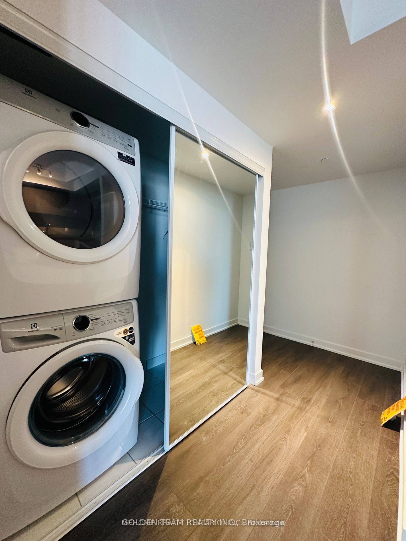 Additional image 3 of 2209-2033 Kennedy Road, Toronto, ON, M1T 0B9