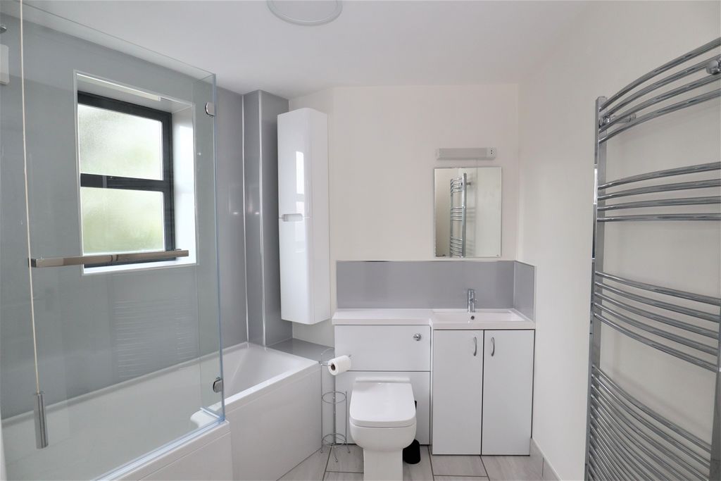 Additional image 5 of 2 bed penthouse to rentSwan Street, Lincoln LN2