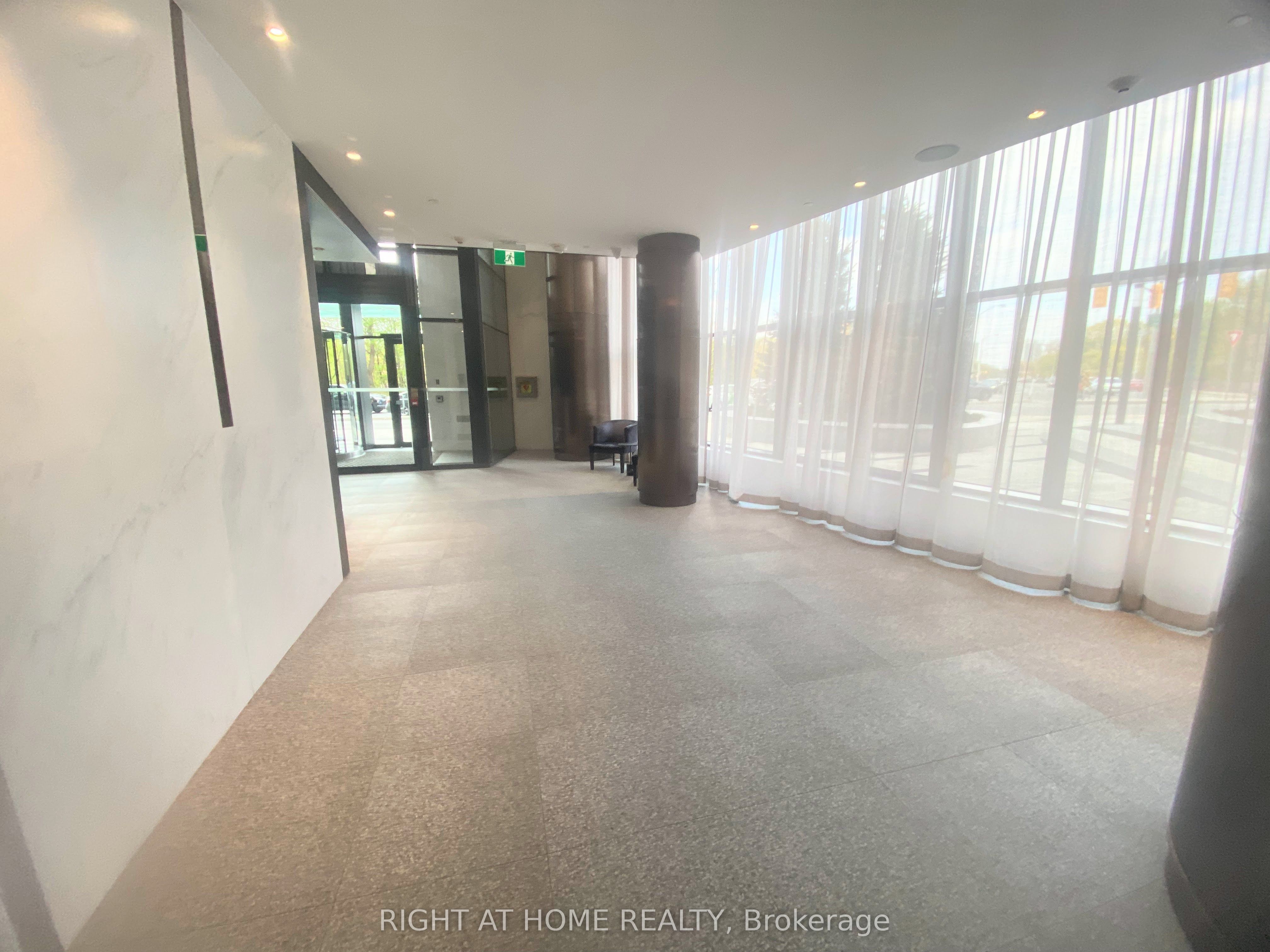 Additional image 3 of 2416-585 Bloor Street E, Toronto, ON, M4W 0B3
