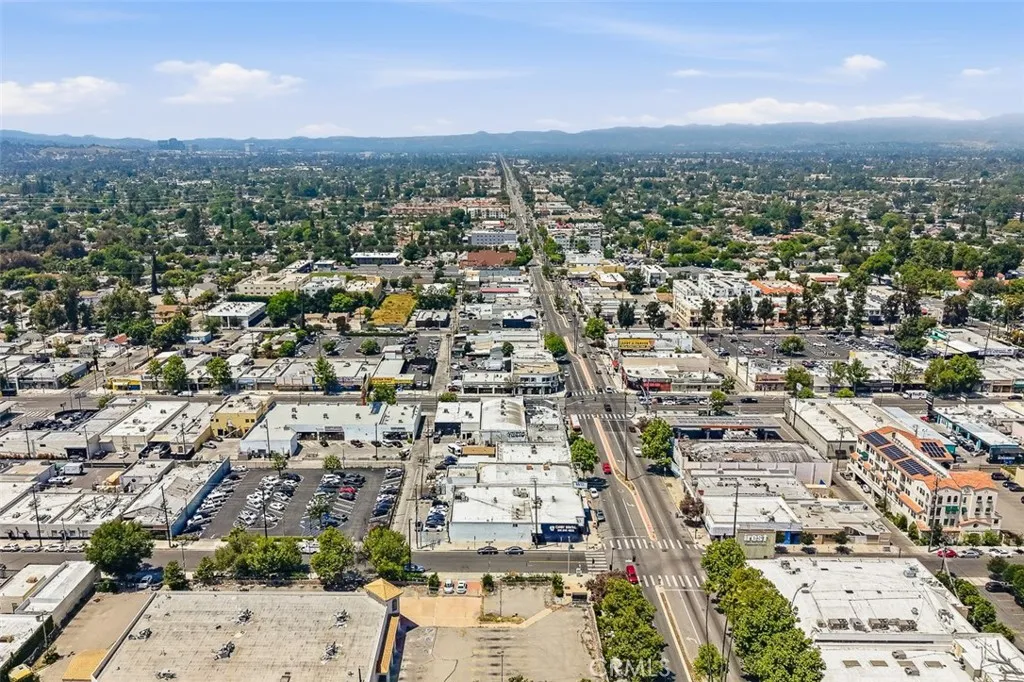 Additional image 59 of 18446 Sherman Way, Reseda, CA 91335