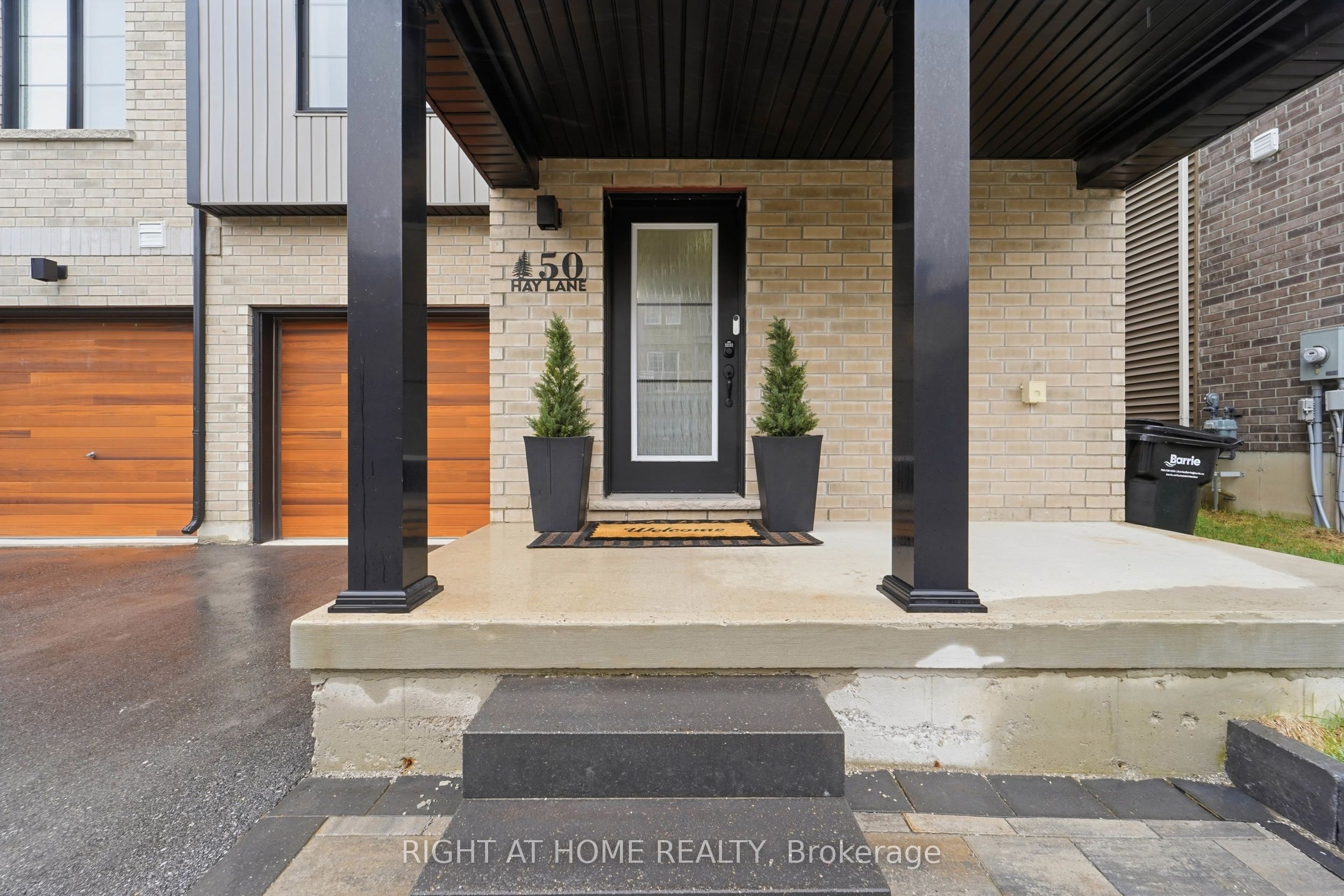 50 Hay Lane, Barrie, ON, L9J 0T6 photo 4