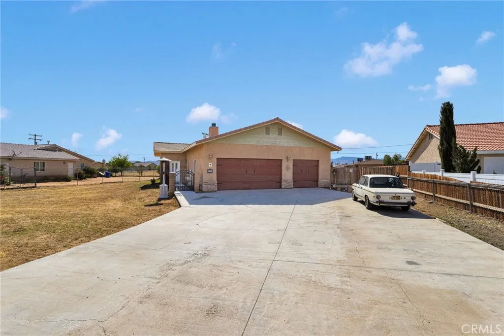 20151 Serrano Rd, Apple Valley, CA 92307 photo 5