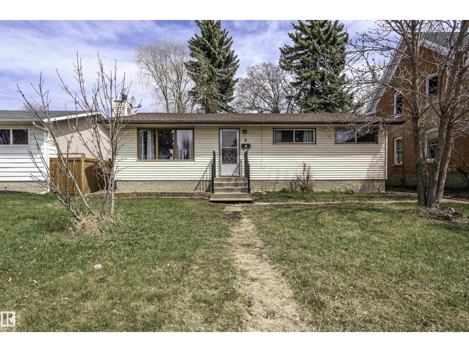 9 Mill Drive, St. Albert, AB, T8N1J5