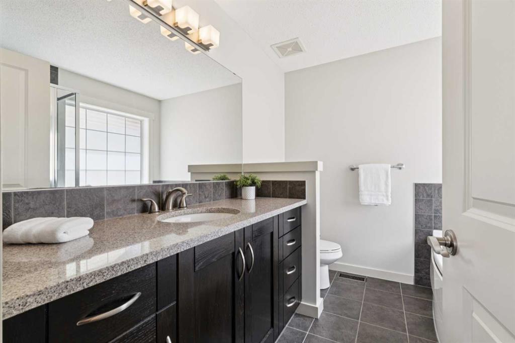 Additional image 5 of 27 Elgin Terrace SE, Calgary, AB, T2Z 0B7