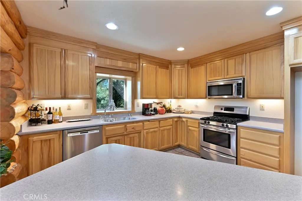 Additional image 91 of 21416 Robin Lane, Pine Grove, CA 95665